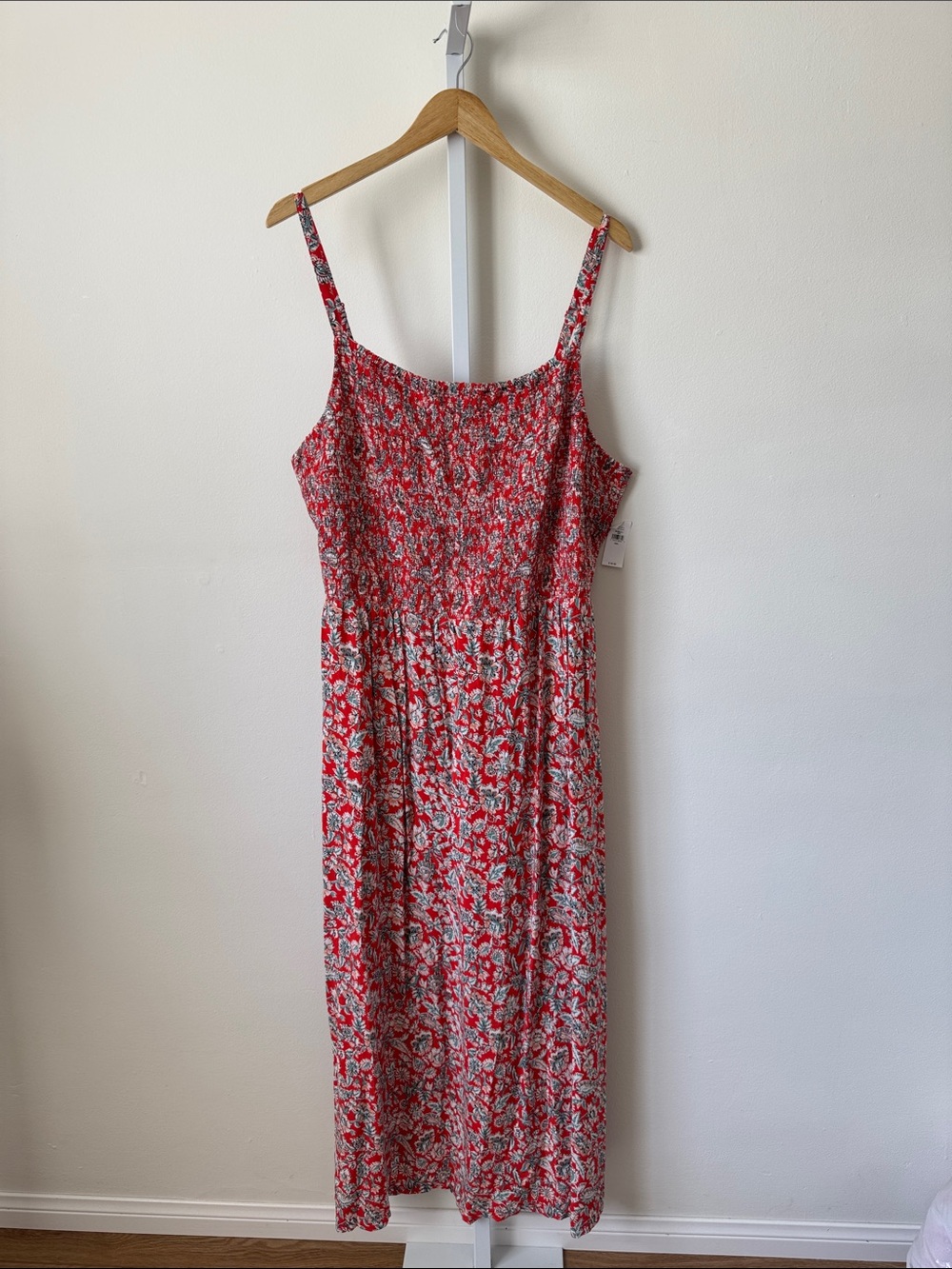 Old Navy Red Floral Maxi Dress with Smocked Bodice Size XXL